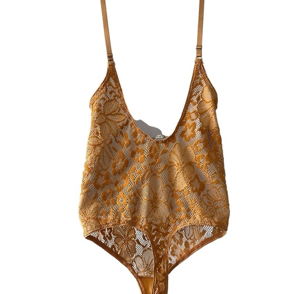 Free People INTIMATELY orange Lace floral live it up bodysuit size Medium True - Picture 4 of 8